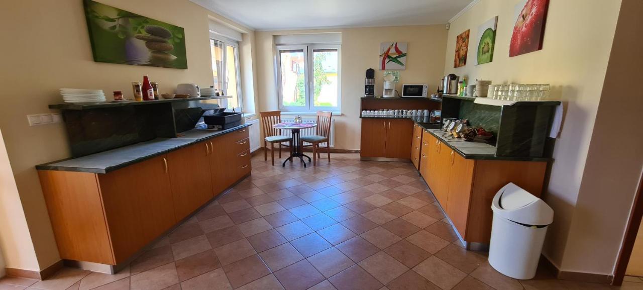 Margareta Penzion Veľký Meder Buitenkant foto
